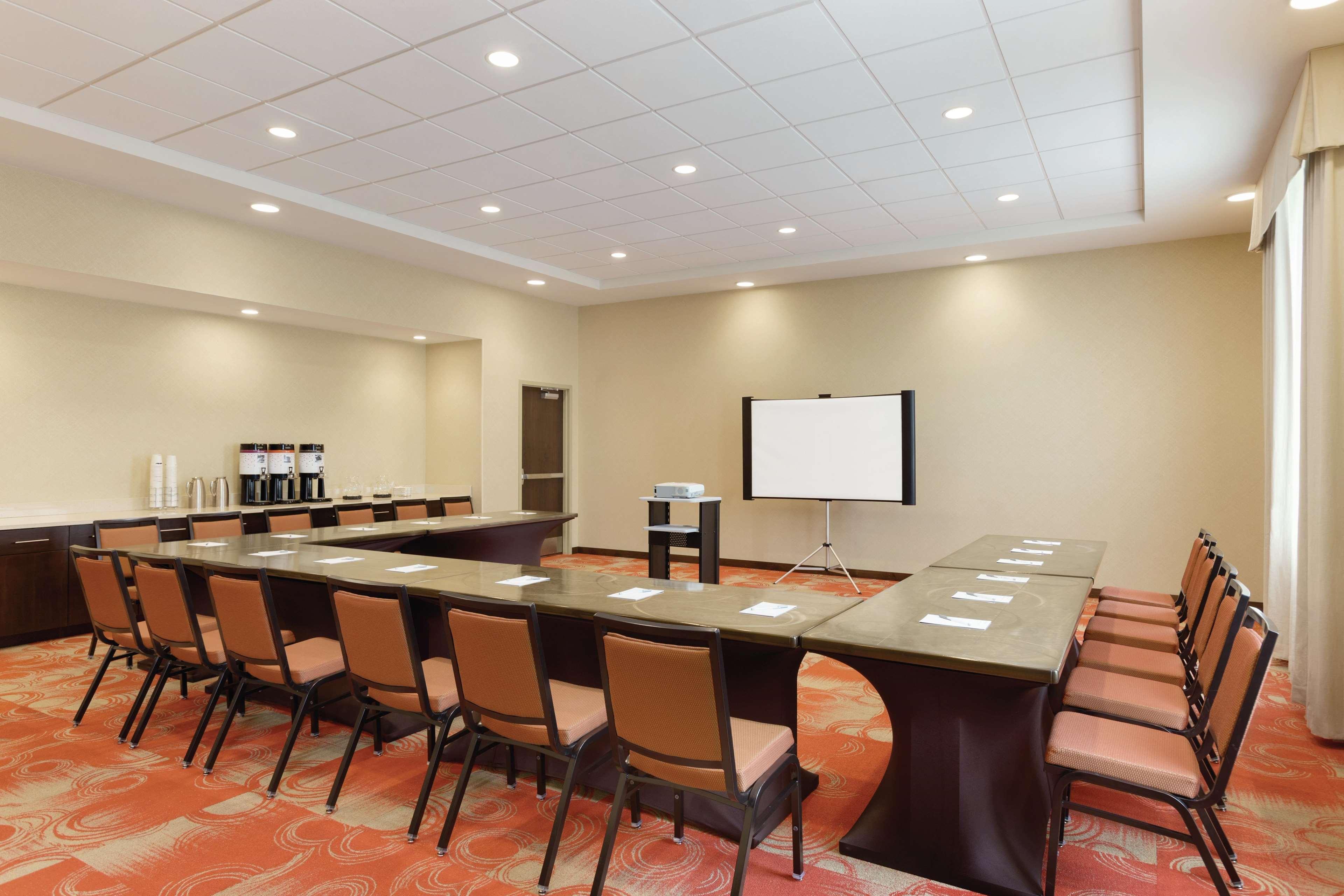 Hampton Inn, St. Albans Vt Екстериор снимка