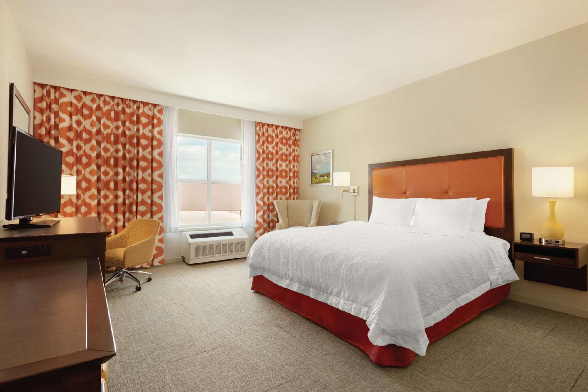 Hampton Inn, St. Albans Vt Екстериор снимка